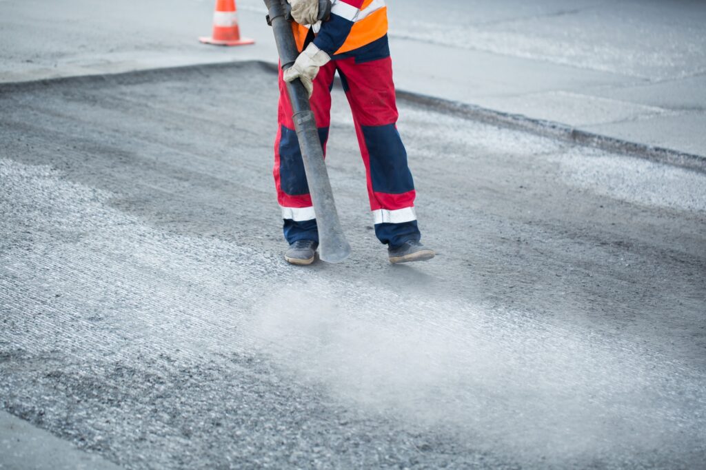 Laying asphalt in the city