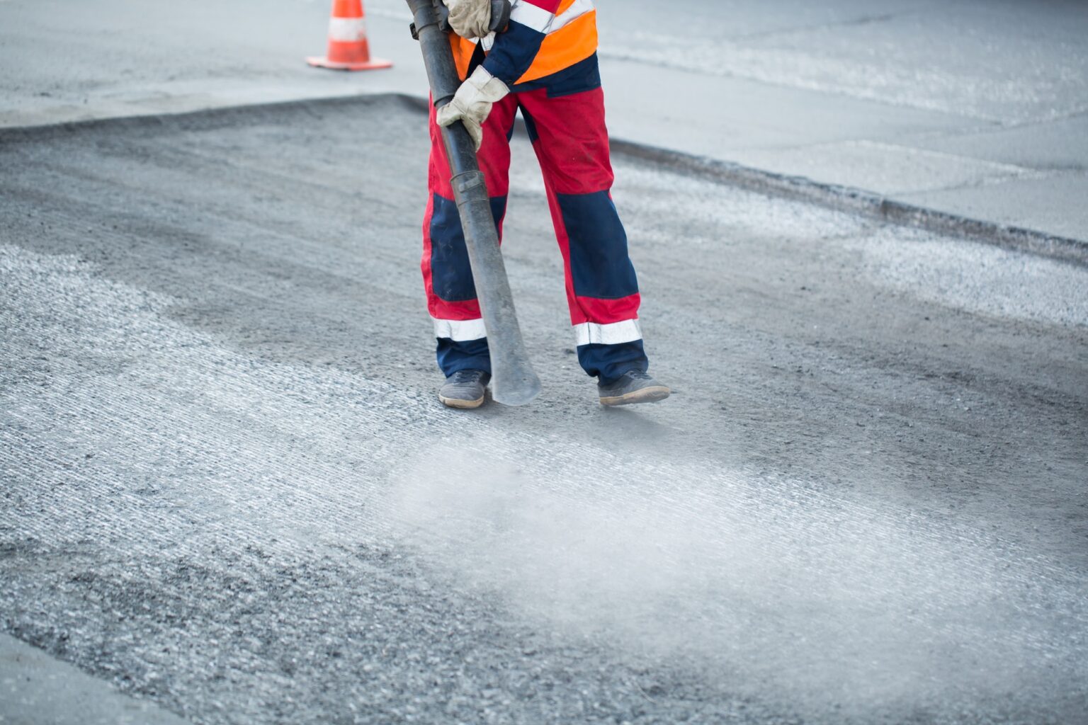 Laying asphalt in the city
